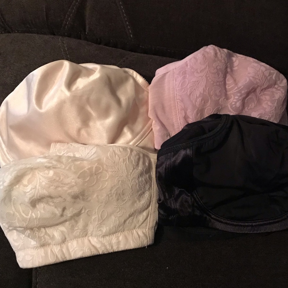 4 Breezies Bras